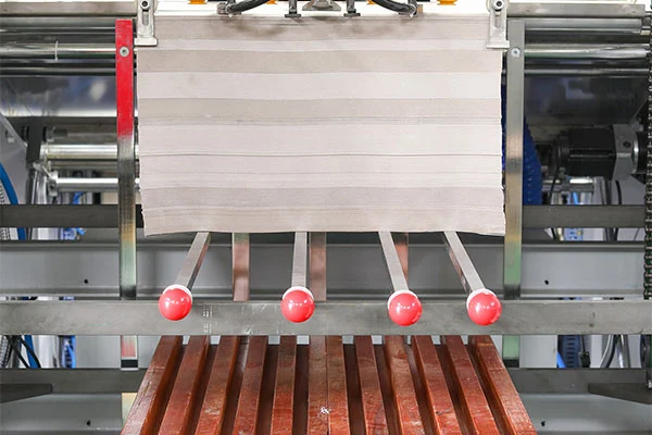 Τι κάνει το Intelligent Laminating μια πιο βιώσιμη επιλογή για το φινίρισμα εκτύπωσης;